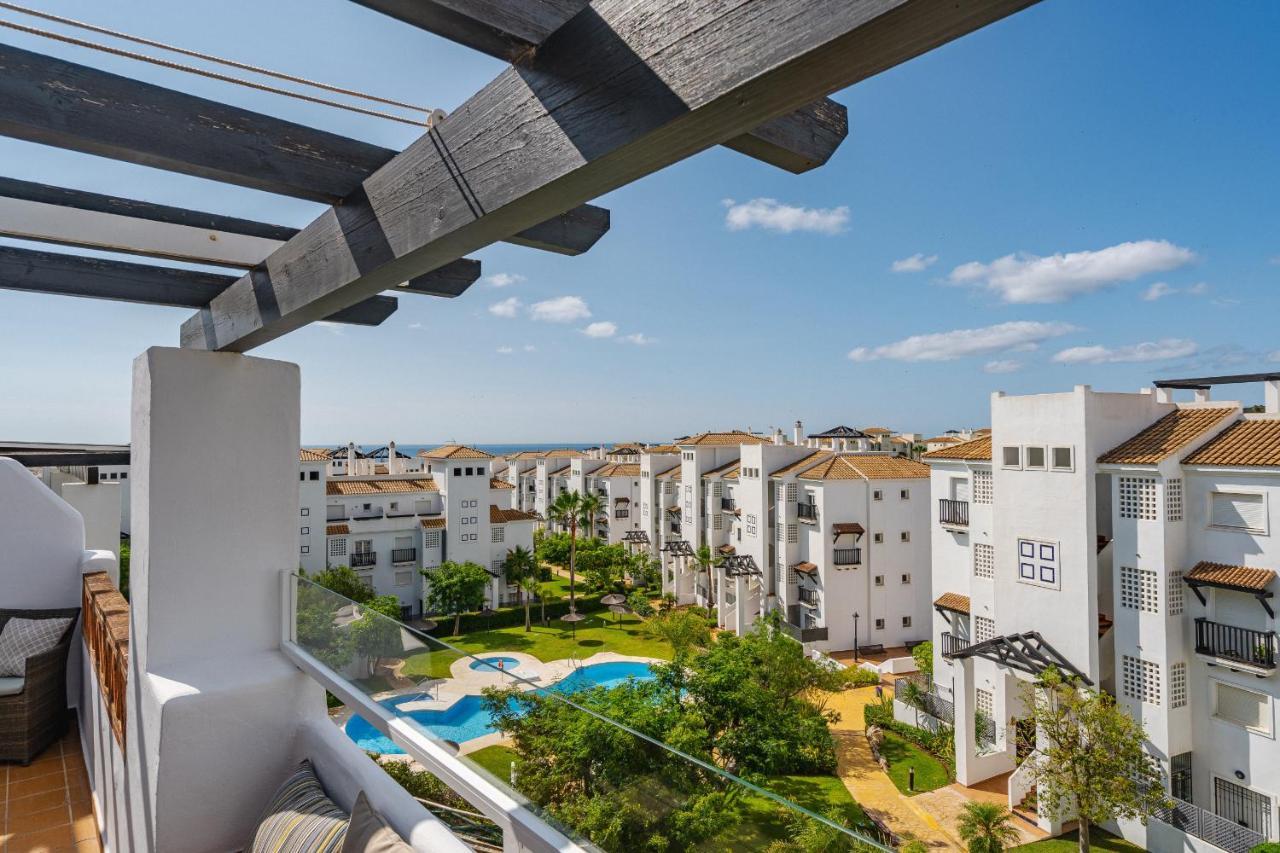 Appartamento 11 Modern Apt With Sea Views, Two Poolareas, Close To Parks & Beaches Manilva Esterno foto